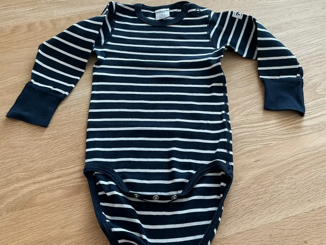 Billede 1 - Body med trykknapper.