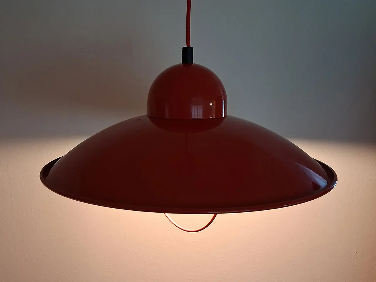 Billede 6 - Sjælden rød skandinavisk vintagependel – Ø43 cm