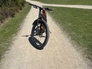 Mustang Valcan TX330 26 mountainbike med 7 gear