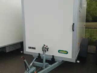 Unisinn LK203 lukket trailer med dobbelt bagdør