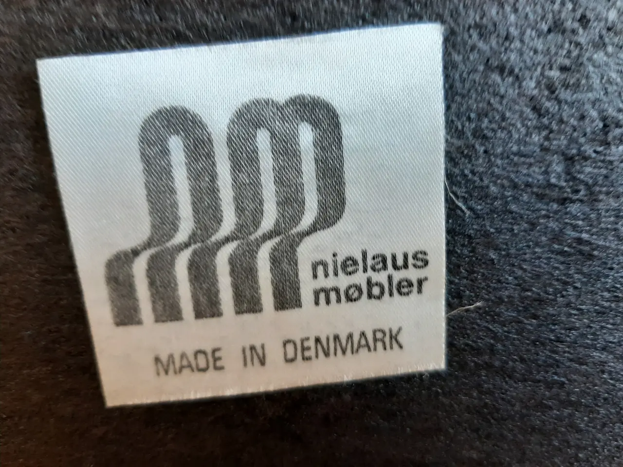 Billede 2 - Meget velholdt sofa - Nielaus
