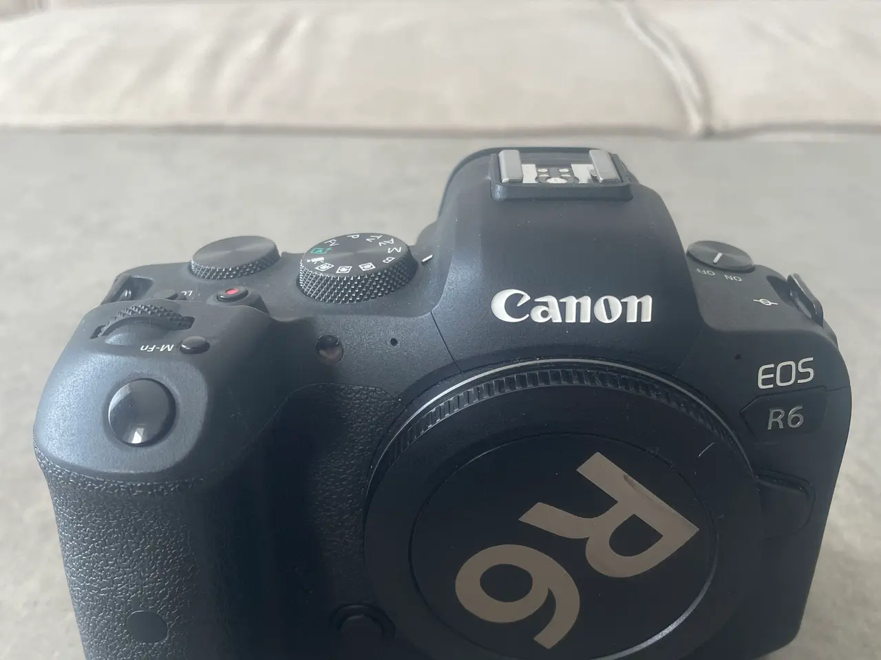 Billede 2 - Canon EOS R6 + Canon Grip