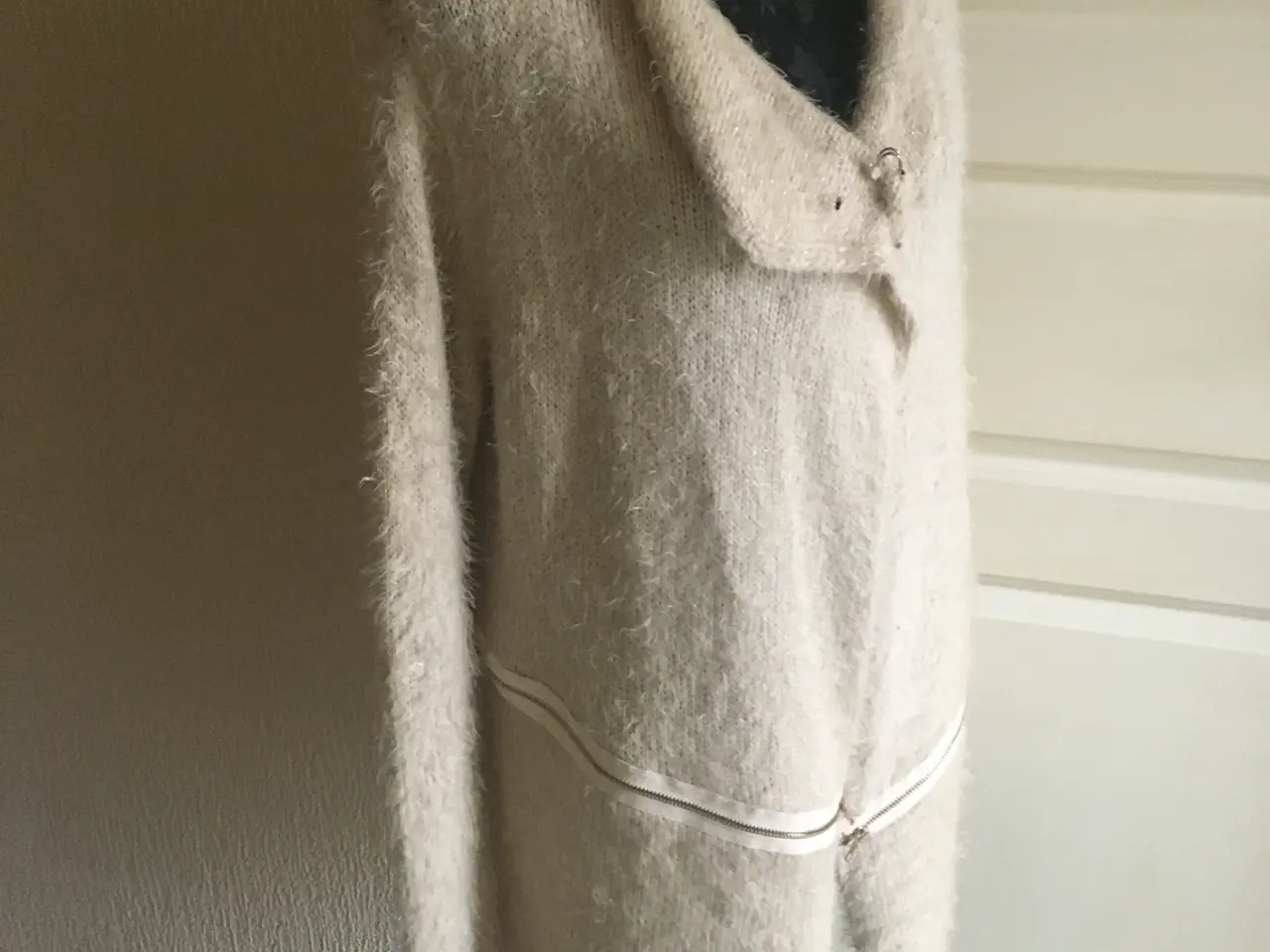 Billede 1 - Helt ny Caitlyn cardigan råhvid str. L dame