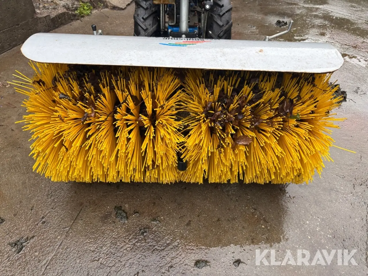 Billede 5 - Redskabsbærer BCS MF 615 med kost