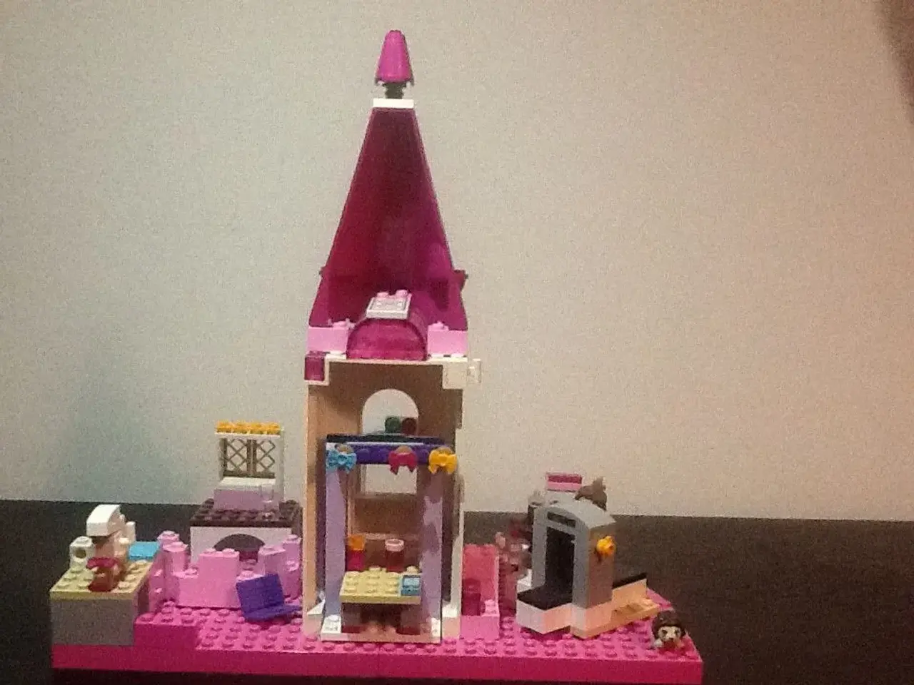 Billede 3 - LEGO Anna og Elsa Slot, fly mm.