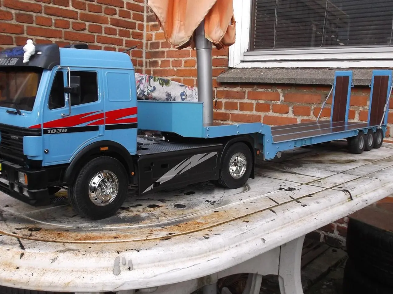 Billede 1 - Tamiya Mercedes 1838