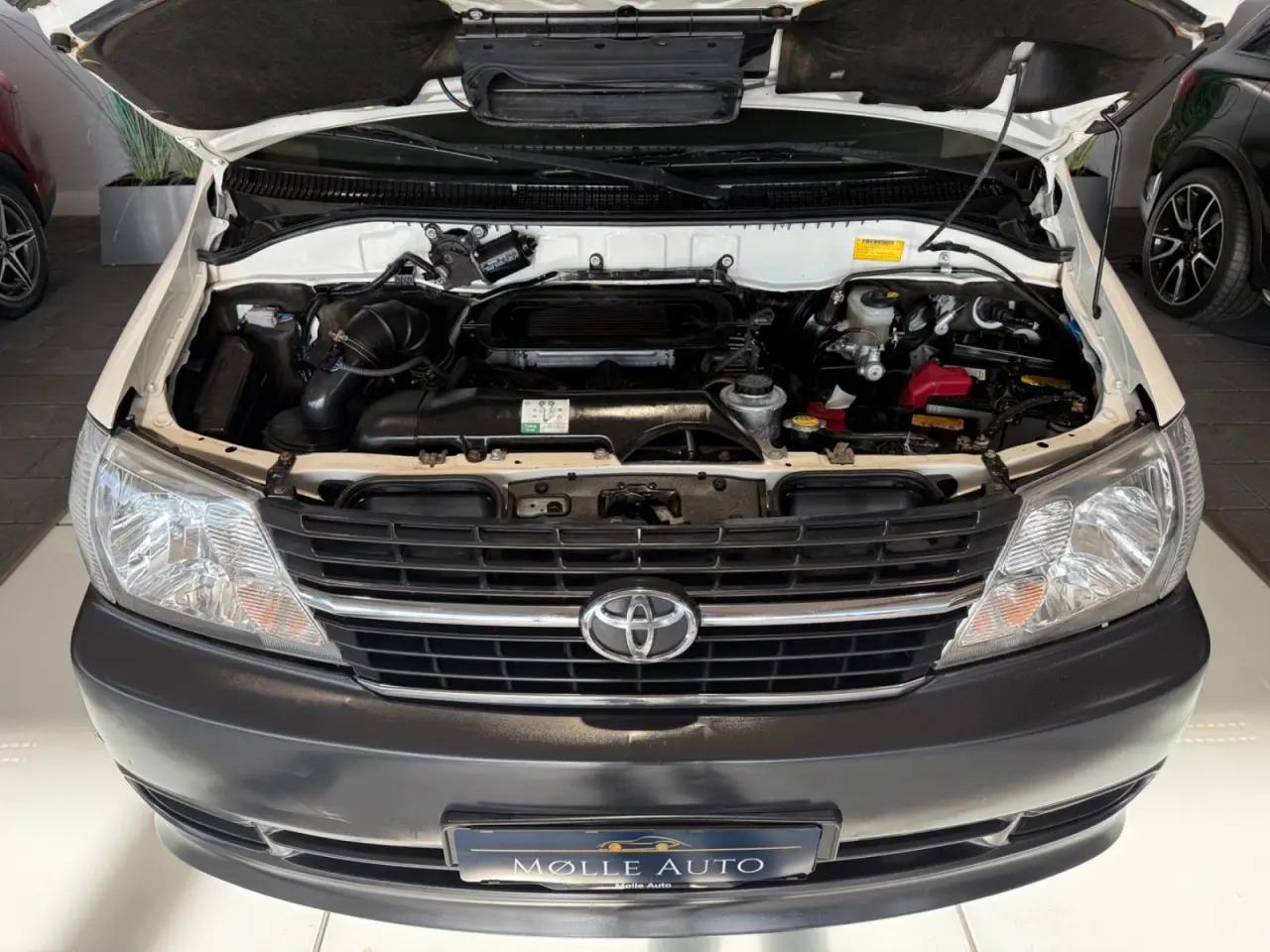 Billede 10 - Toyota HiAce 2,5 D-4D 117 Komfort lang