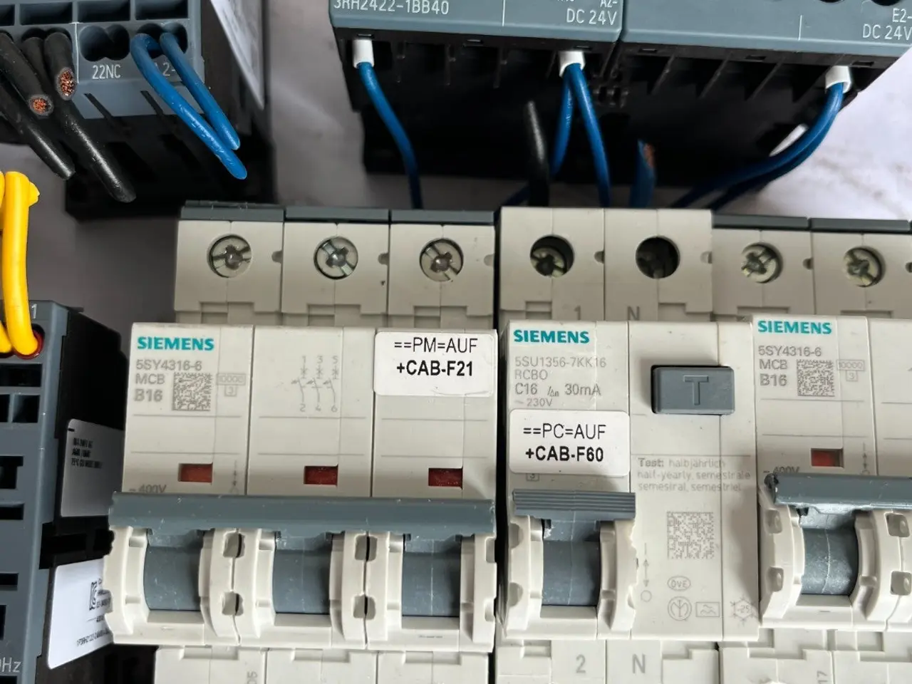 Billede 6 - Siemens Sirius Contactors, Mcbs And Auxiliary /