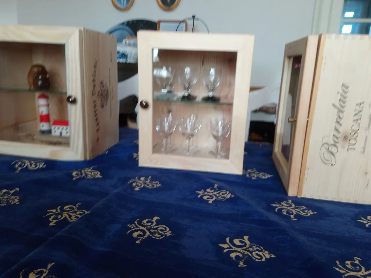 Billede 1 - Vinkasse, vitrine