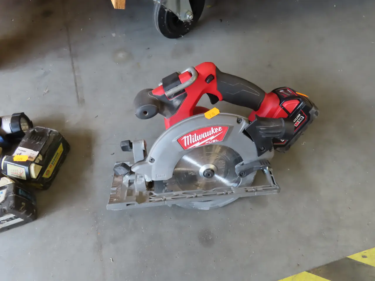 Billede 1 - Akku rundsav MILWAUKEE M18 CCS55 med batteri