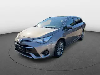 Toyota Avensis 2,0 D-4D T2 Touring Sports