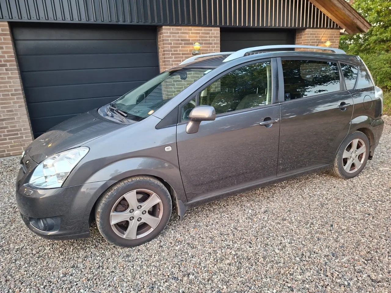 Billede 1 - Toyota Corolla Verso 2,2 D-4D 136 Sol 7prs