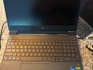 HP victus ny