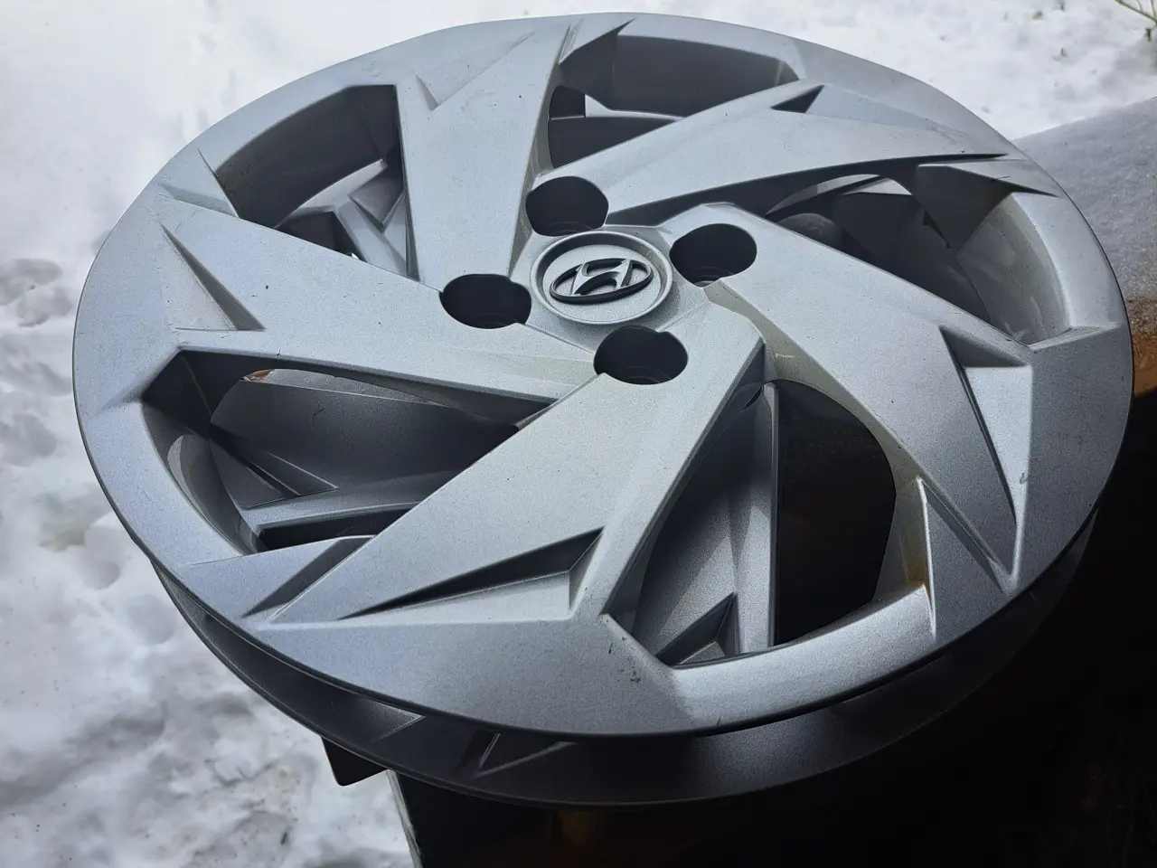 Billede 3 - Org hjulkapsler til hyundai 15"