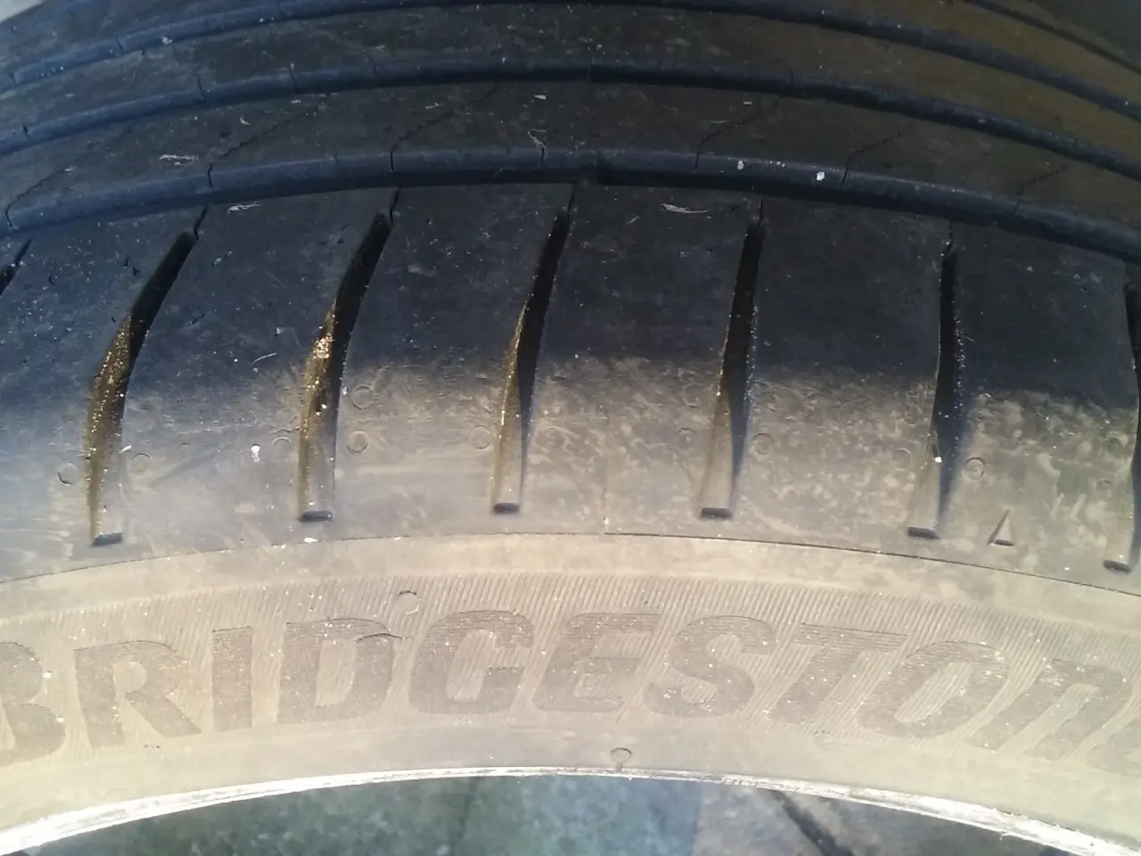 Billede 6 - 4 Bridgestone sommerdæk 225/45R17 ca 5 mm mønster 