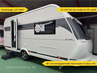 2027 - Hobby De Luxe 460 DK-Line 2027 SL TILBUD 2027 DK-Line med masser af udstyr INKL. i prisen. Enkeltsenge samt endekøkken og stort badeværelse. LAV VÆGT.