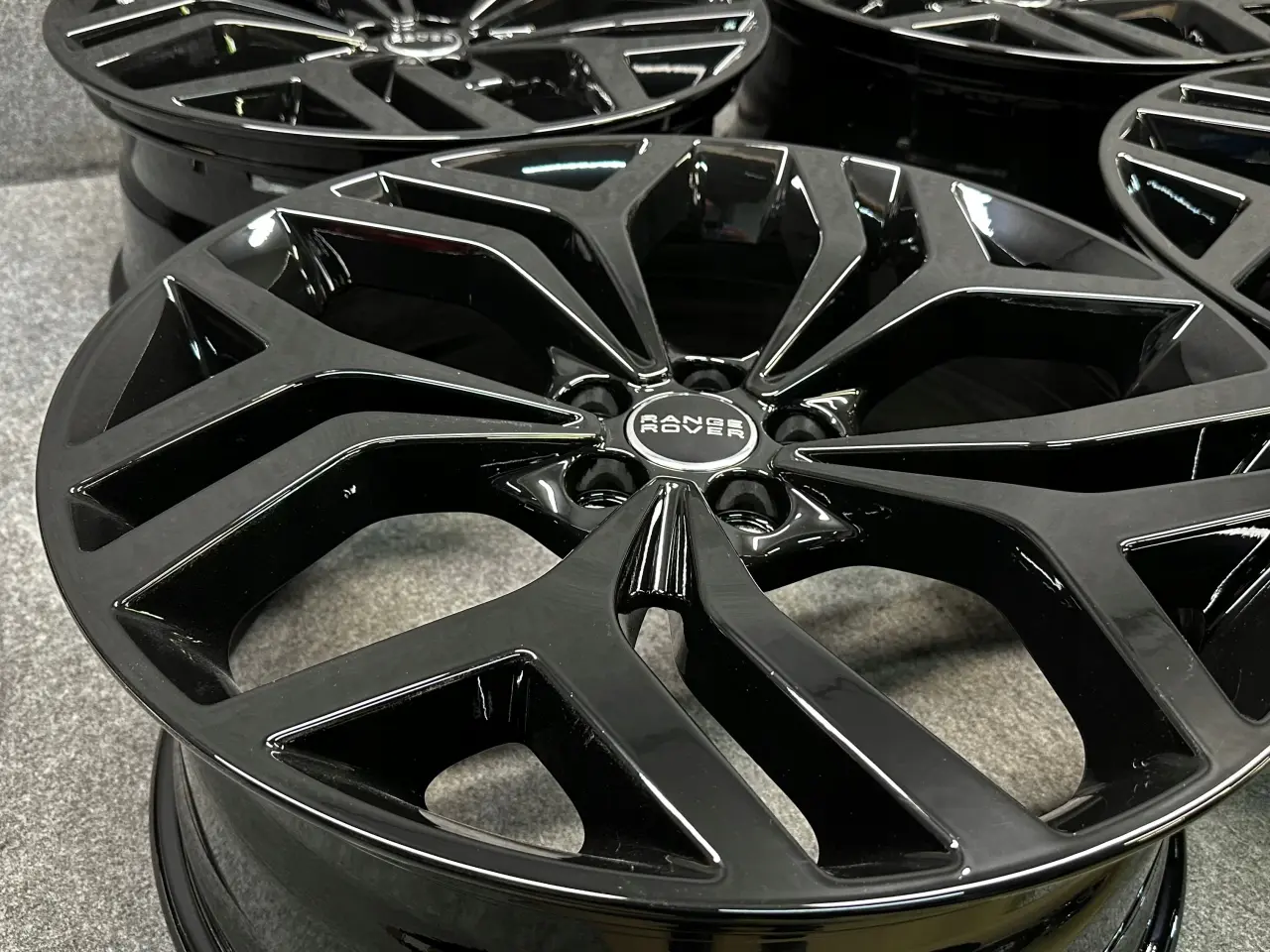Billede 8 - LAND ROVER EVOQUE K8D2 8.0" x 20" 5x108 ET 40