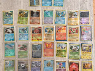 Pokemon vintage samling sælges samlet eller enkelt