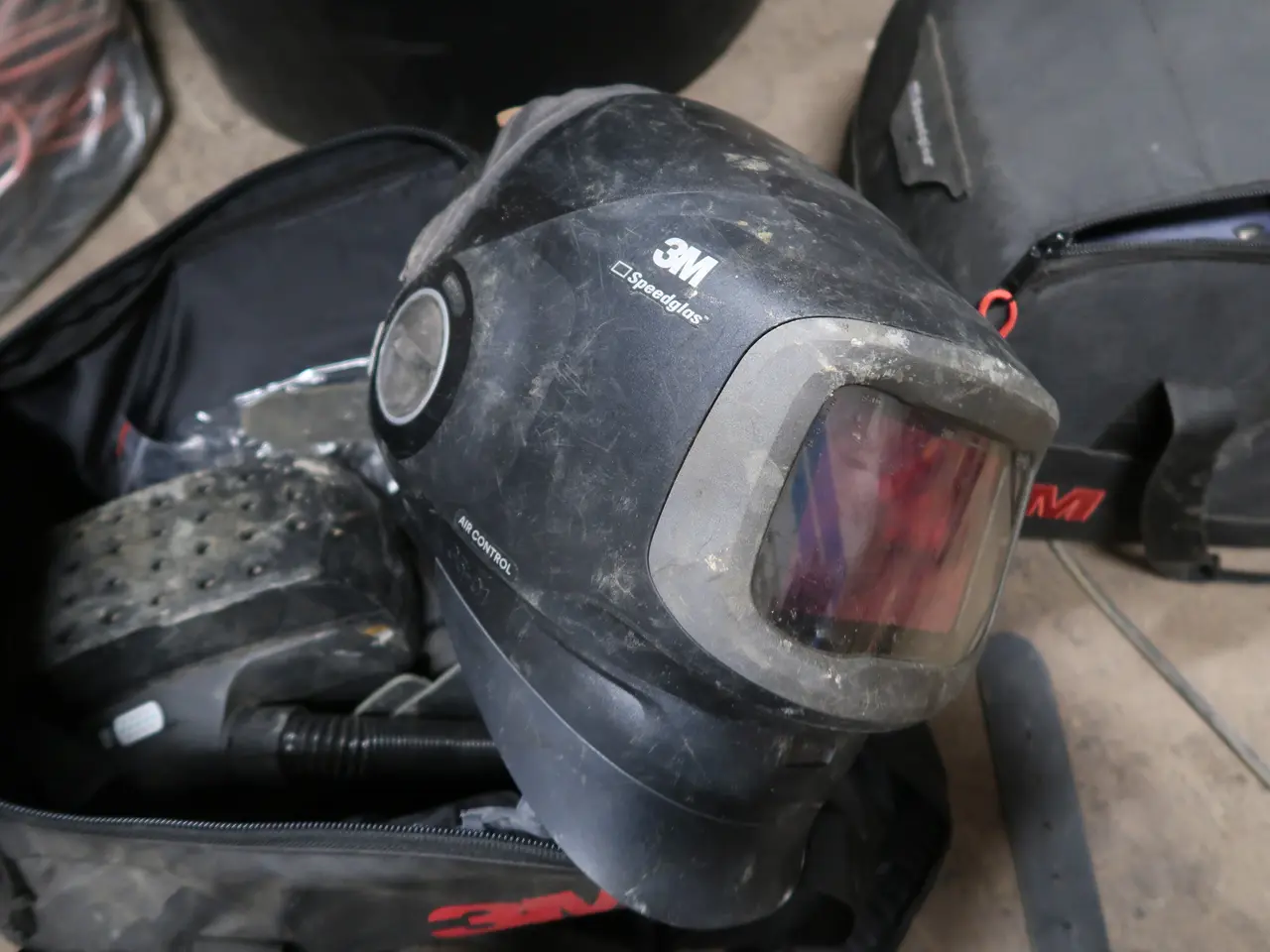 Billede 2 - Friskluftmaske 3M Adflo med filter 3M Adflo