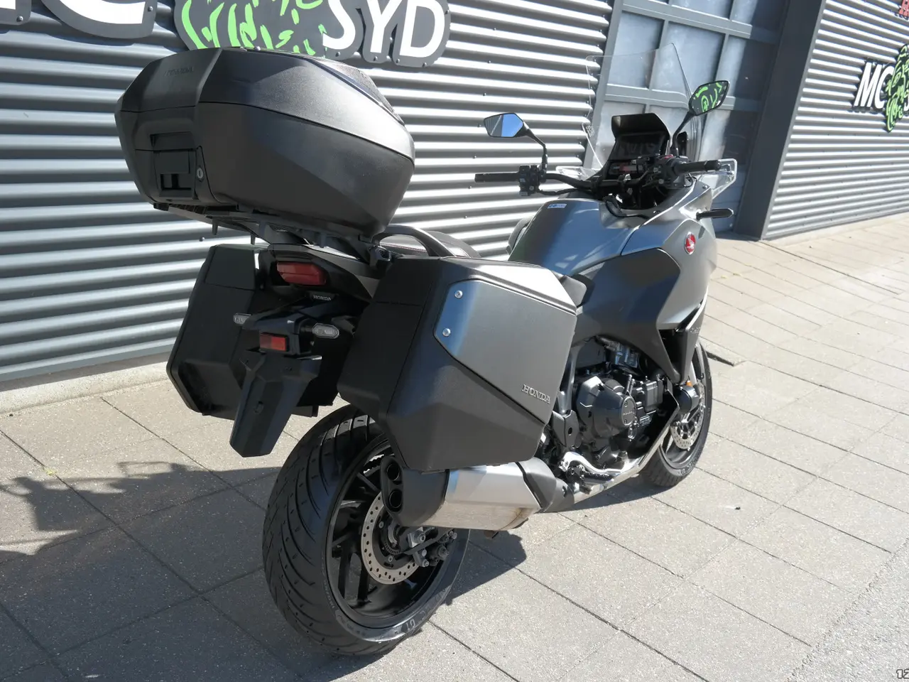Billede 3 - Honda NT 1100 D MC-SYD       BYTTER GERNE