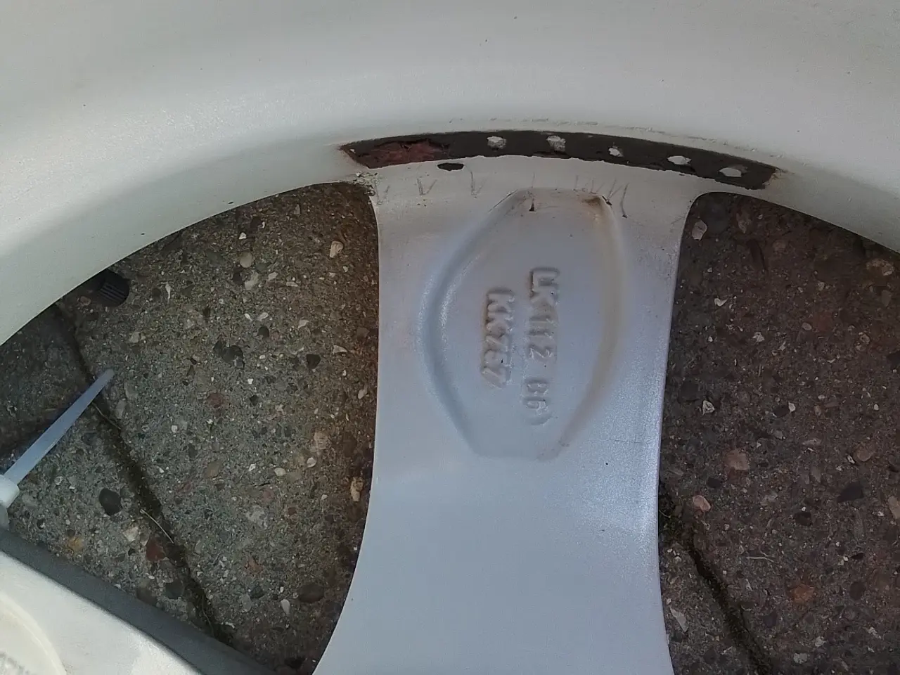 Billede 8 - 215/65R 17 vinterdæk med alufælge
