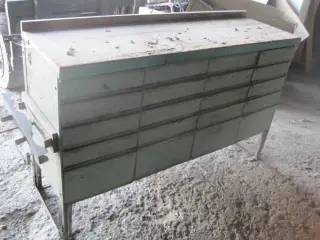 Bilindretning Værkstedsbord
