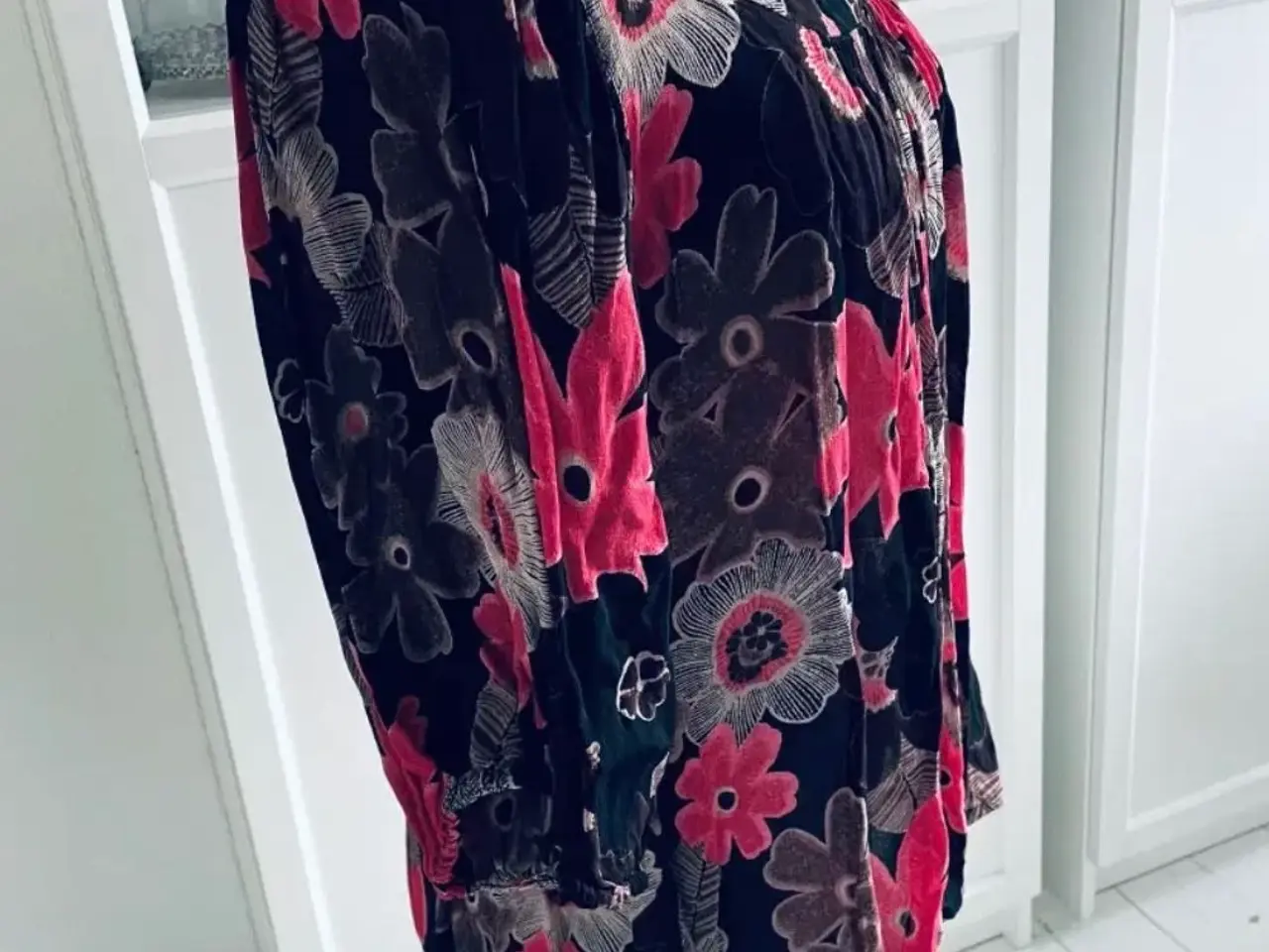 Billede 4 - Bluse med blomster 