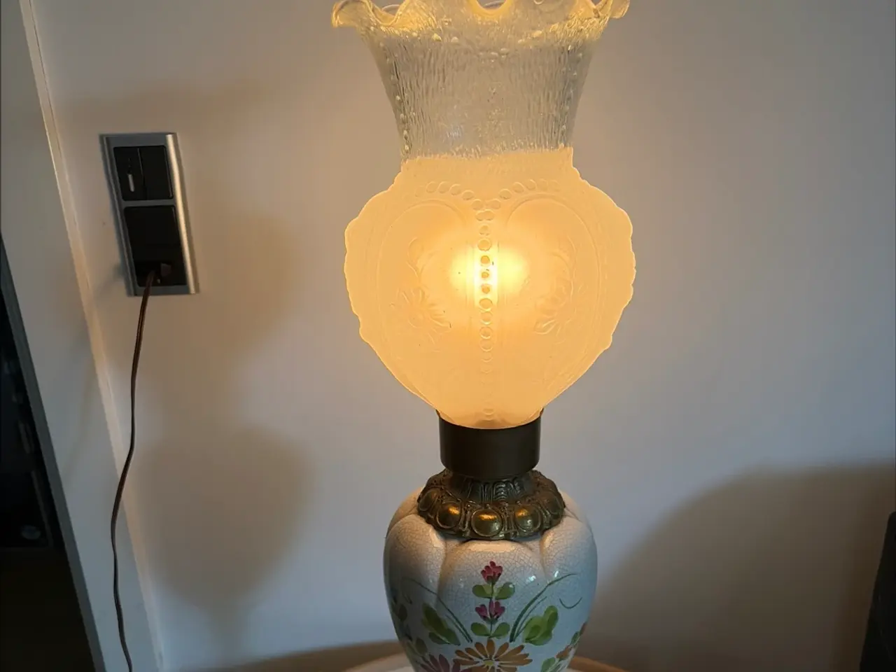 Billede 2 - Gammel retro bordlampe