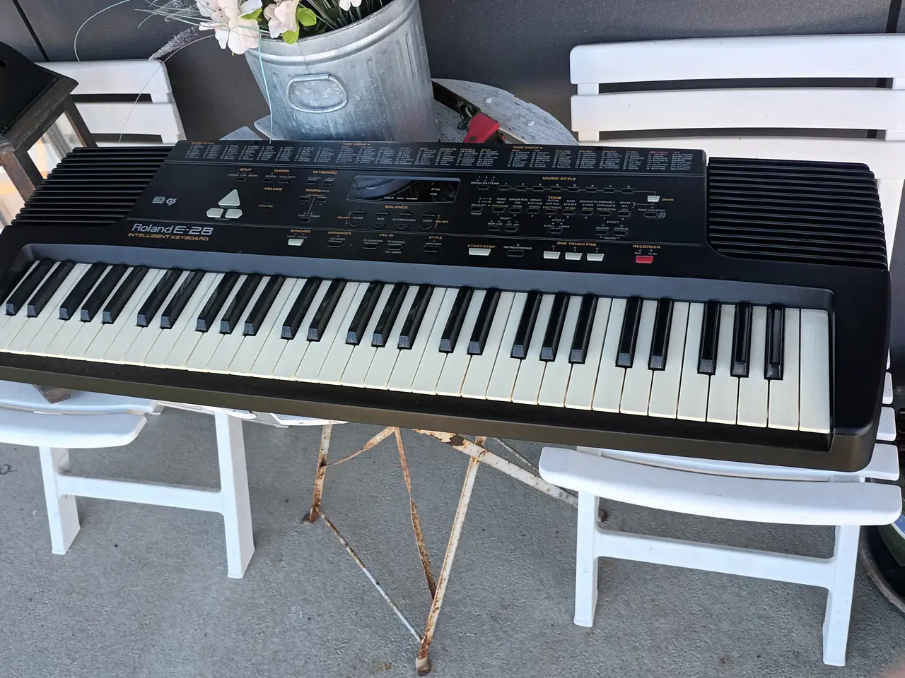 Billede 1 - FLOT ROLAND E-28 KEYBOARD HENTES I HUNDIGE