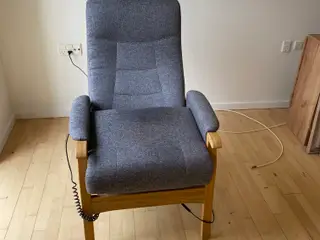 Hjort Knudsen løftestol sælges