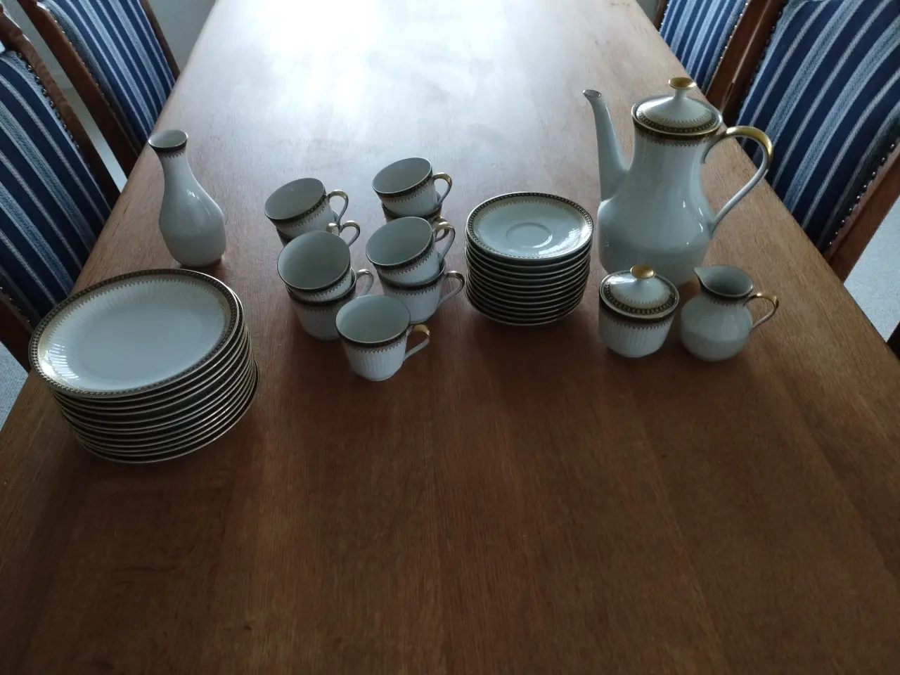 Billede 2 - 8800 Viborg Kaffe og Spisestel i Kurfyrst .