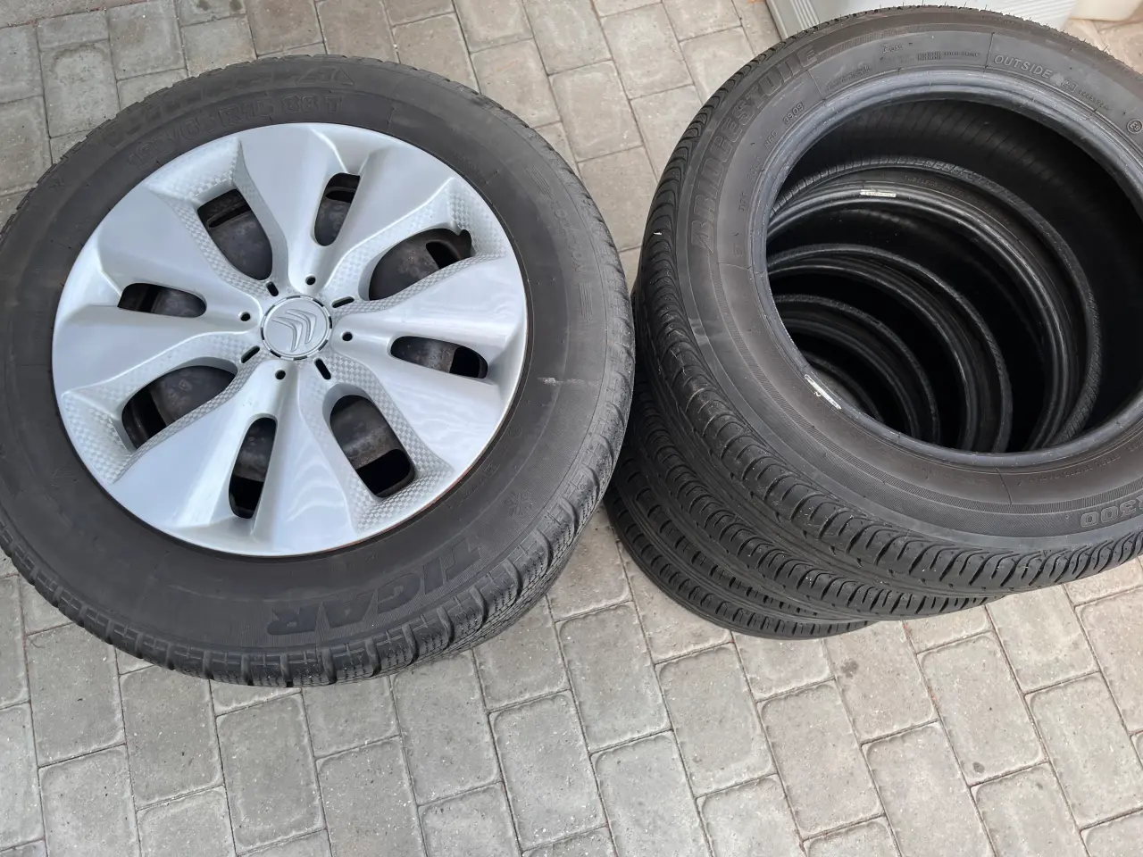 Billede 1 - Tigra 185/65-R15 M+S winter