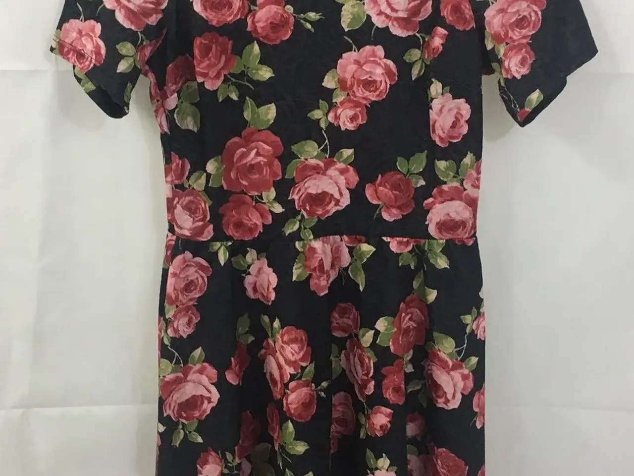 Billede 1 - Kjole-kort.Fra Dorethy Pekins-Rose print/str: 36