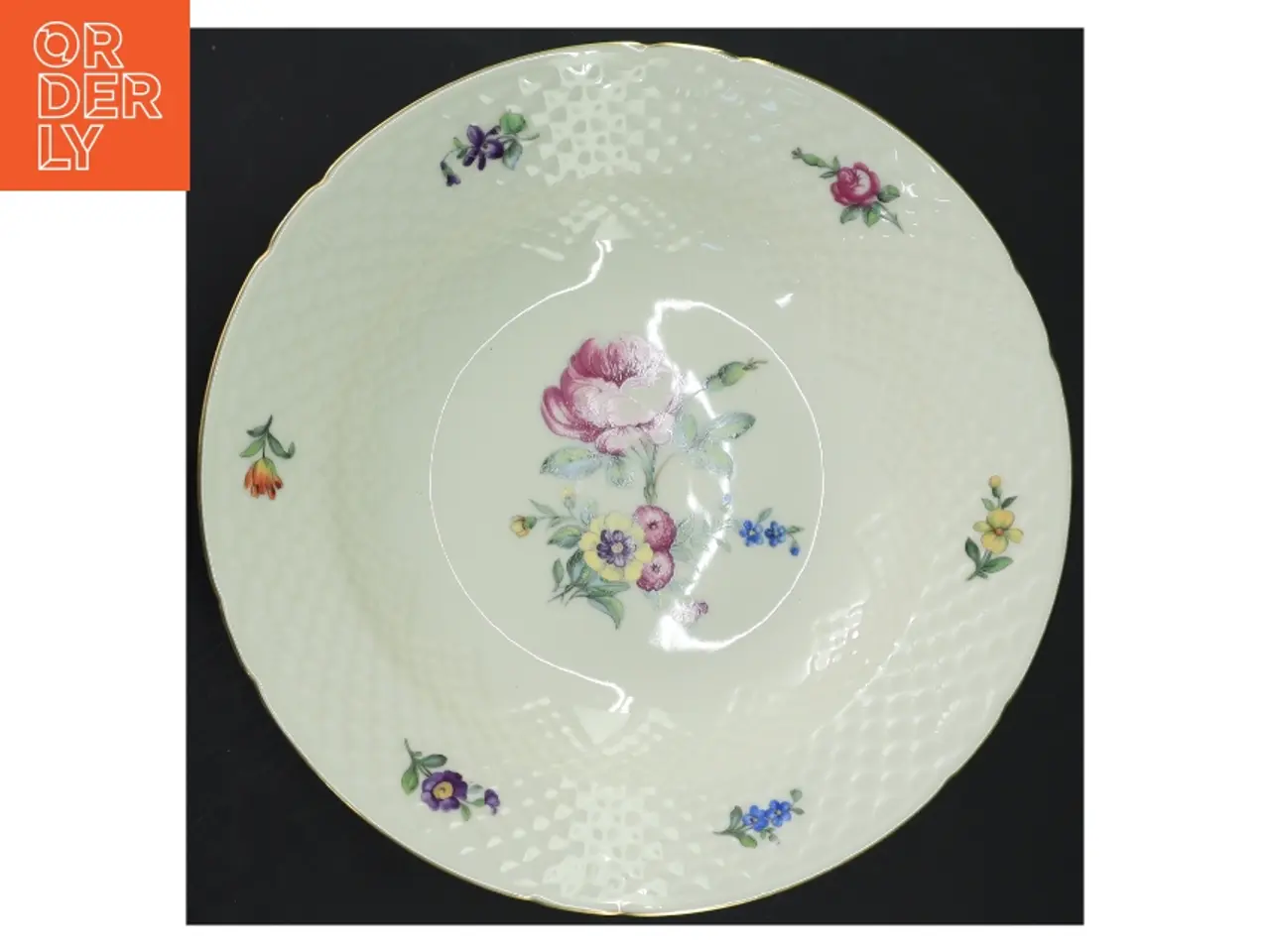 Billede 1 - B&G Saksisk blomst dyb tallerken (str. 24,5x4 cm)