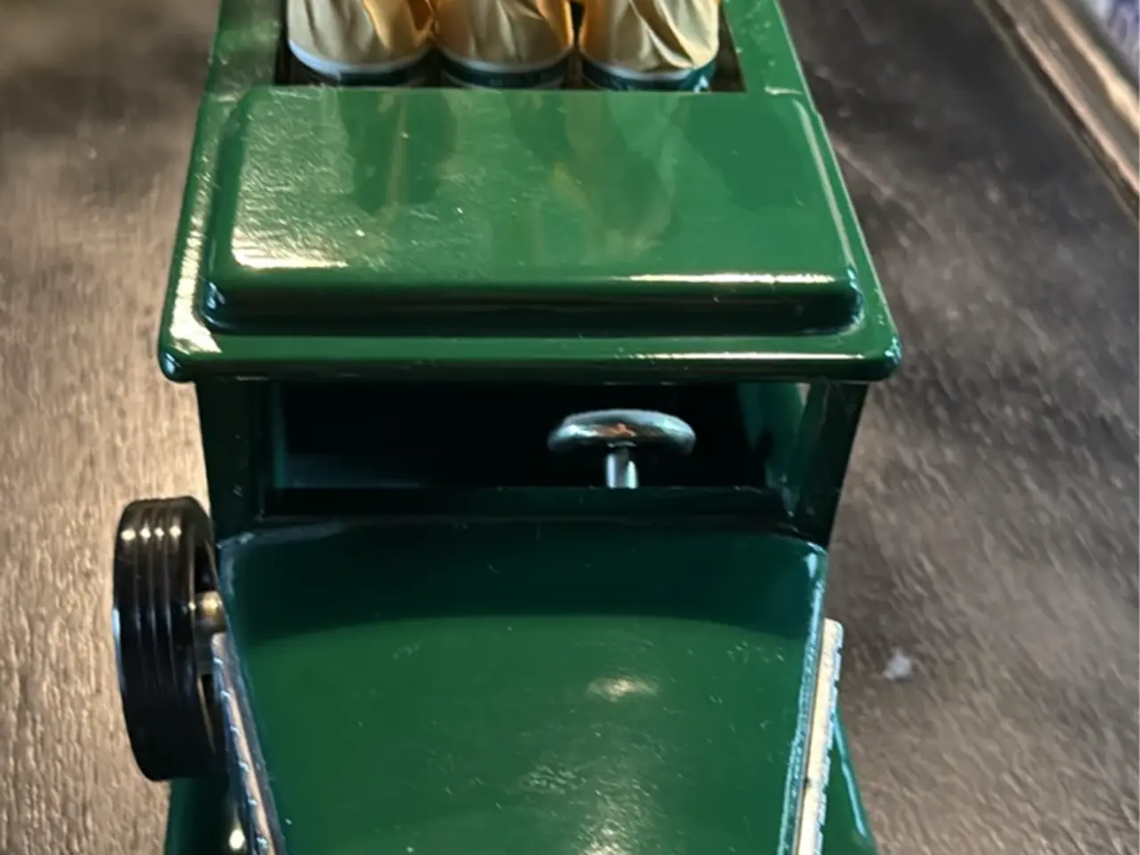 Billede 3 - Underberg bil