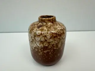 Retro miniature vase