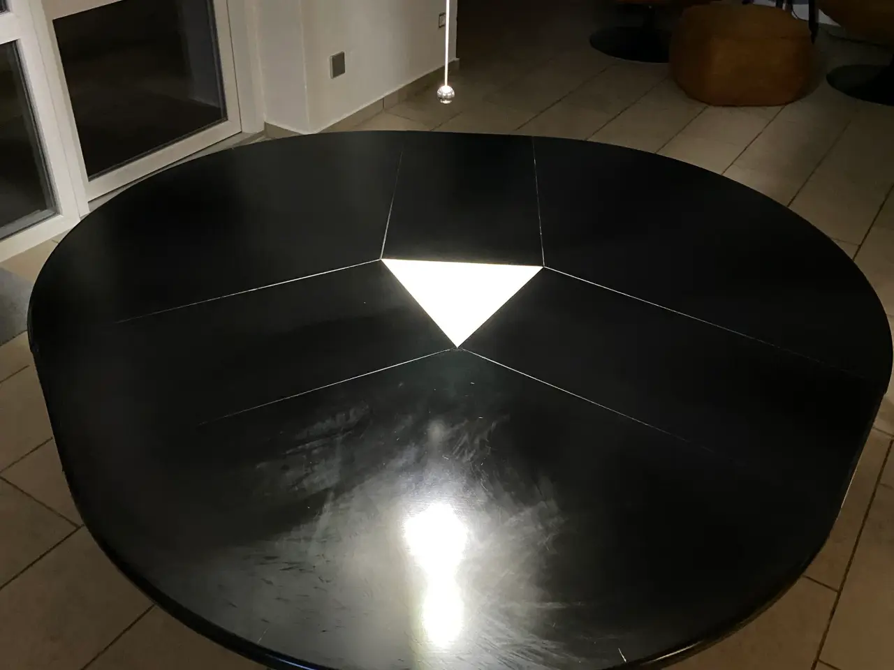 Billede 9 - Design bord og 8 stoler