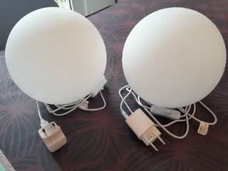 LED-bordlampe med RGB (2 styks haves)
