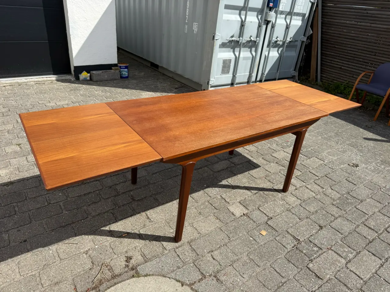 Billede 5 - Teaktræ spisebord – designet af Henning Kjærnulf