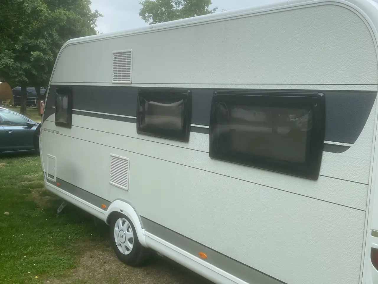 Billede 1 - Flot og lys Hobby 460 UFE de luxe
