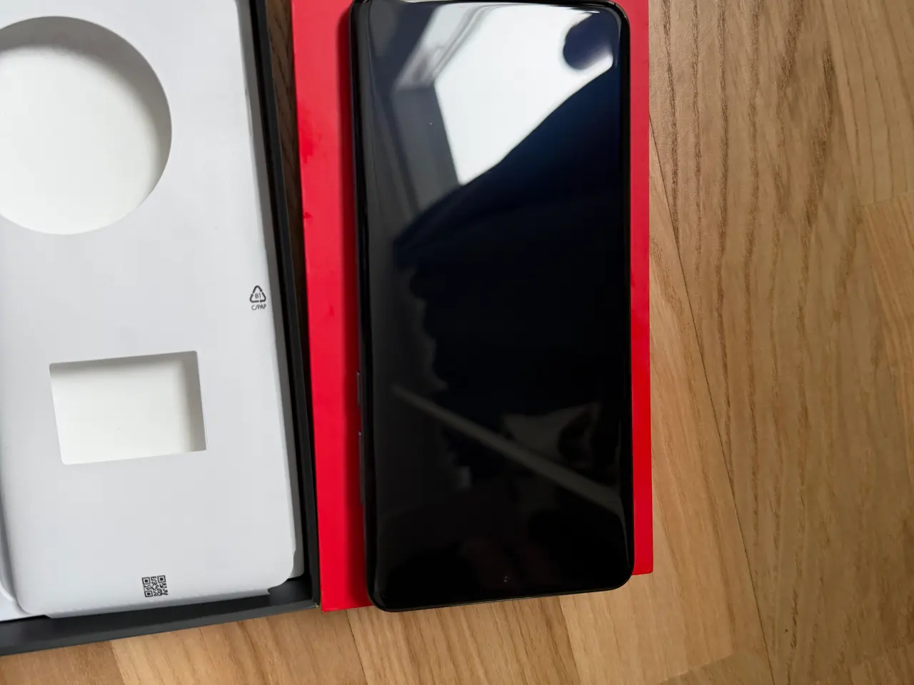 Billede 5 - OnePlus 13 12GB/256GB – Som ny – 99% batteri