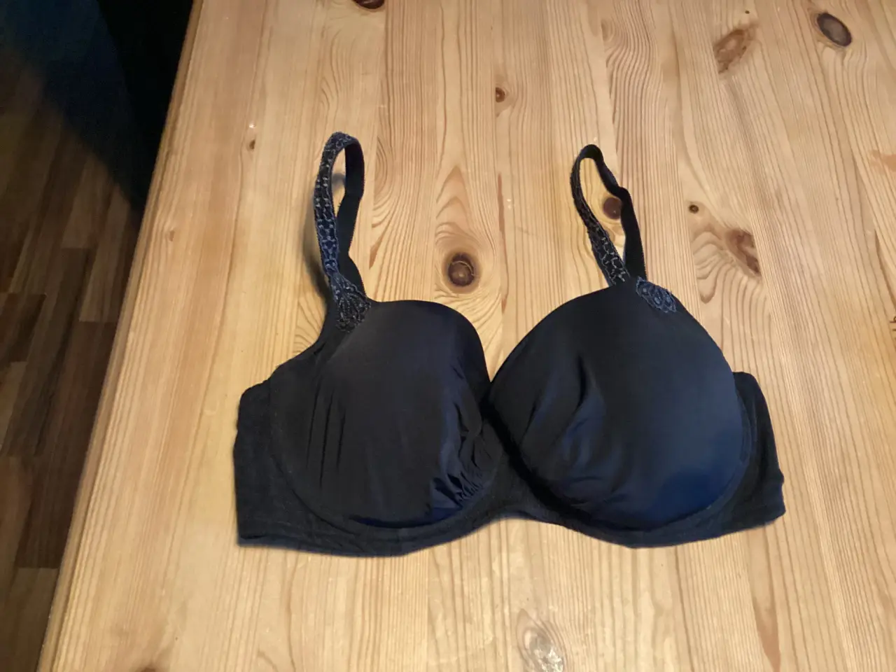 Billede 15 - Masser Af Bh. Forsk Str.