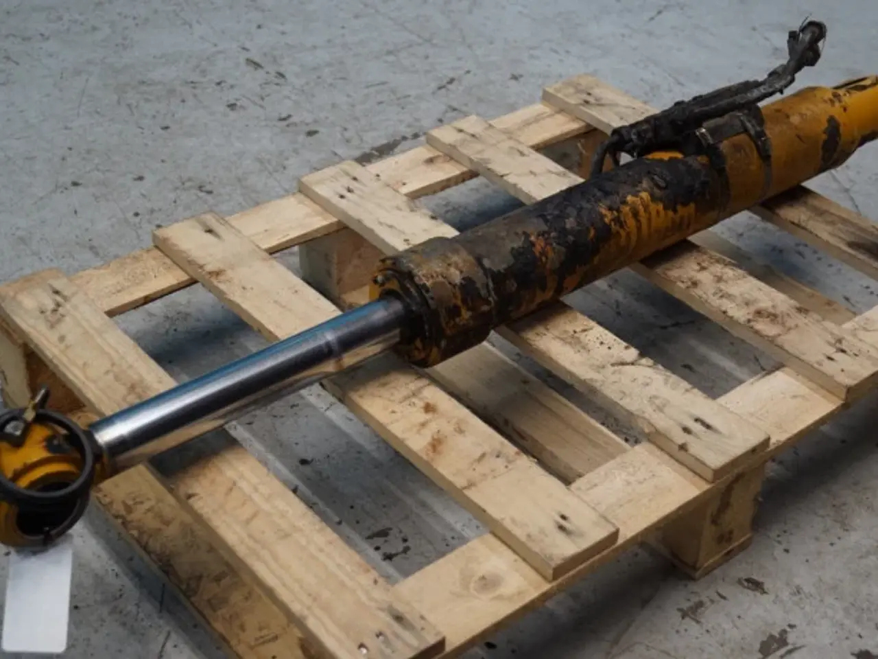 Billede 5 - Hydrema 906B Sideforskydnings Cylinder 200141