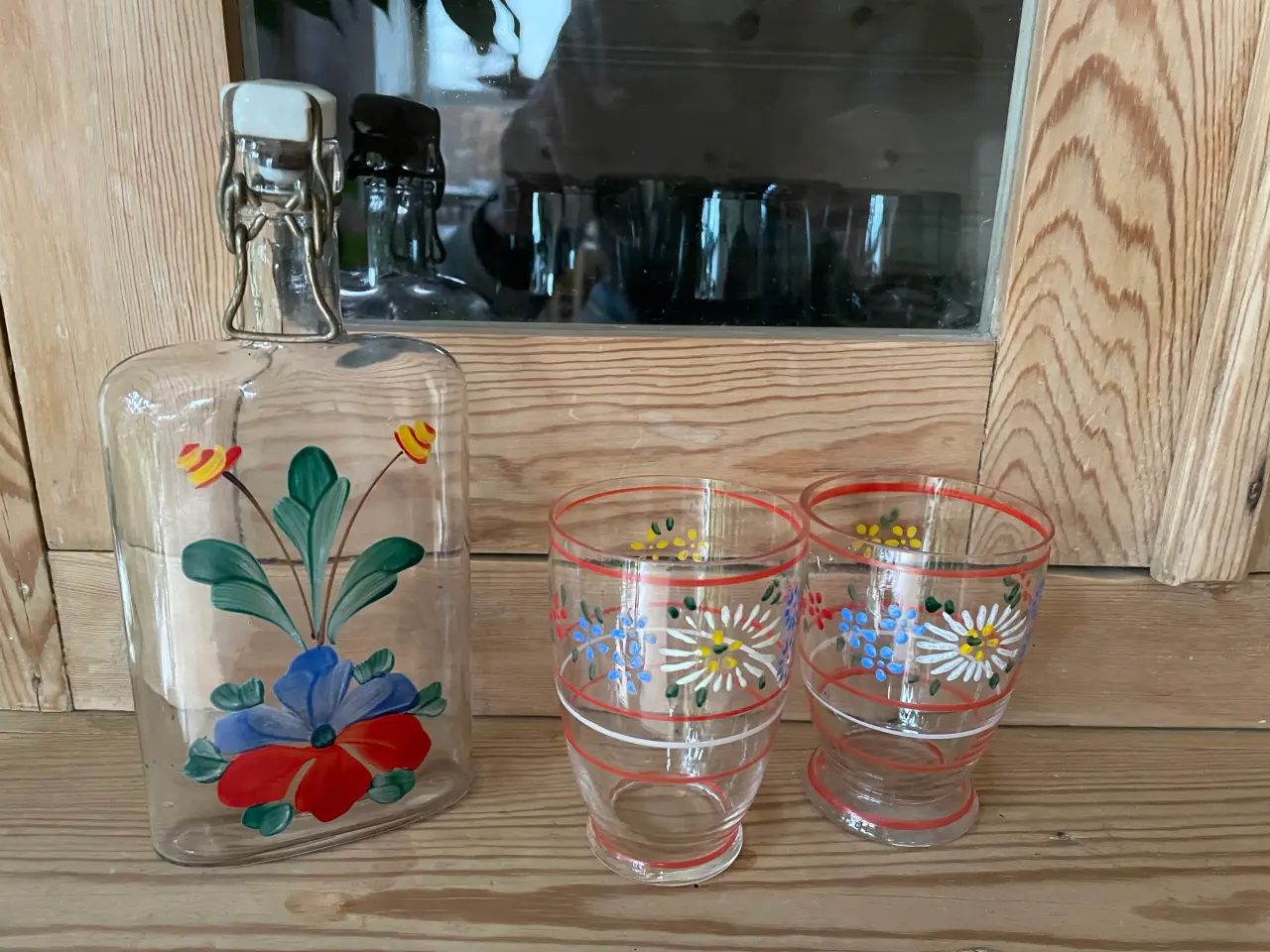 Billede 1 - Gamle glas og termoflaske - Håndmalede