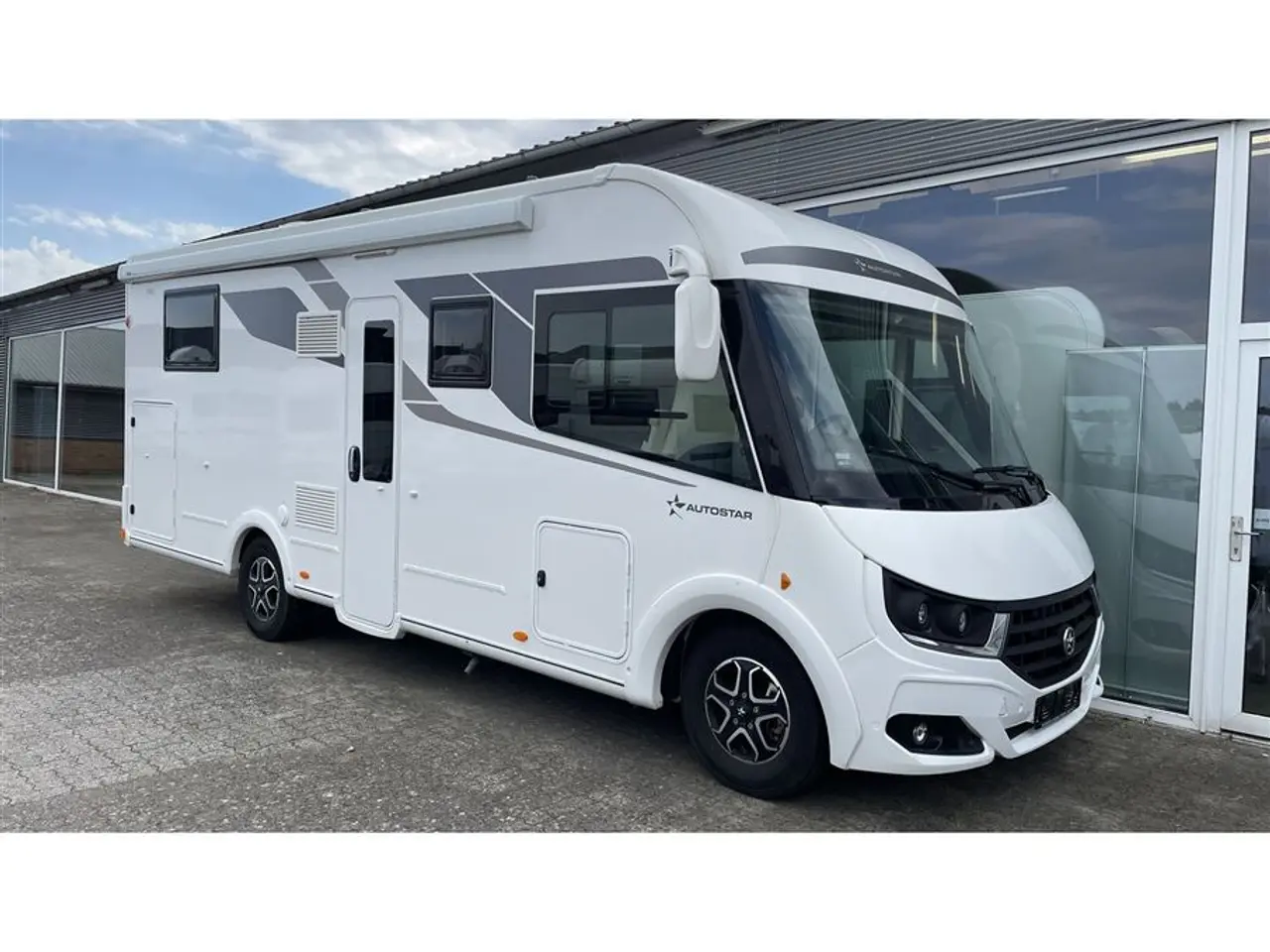 Billede 1 - 2026 - Autostar Premice I740 LC