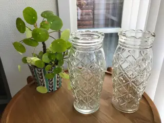 Blomsterglas fra Fyens Glasværk 1934