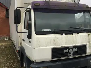 MAN lastebil 2000 model