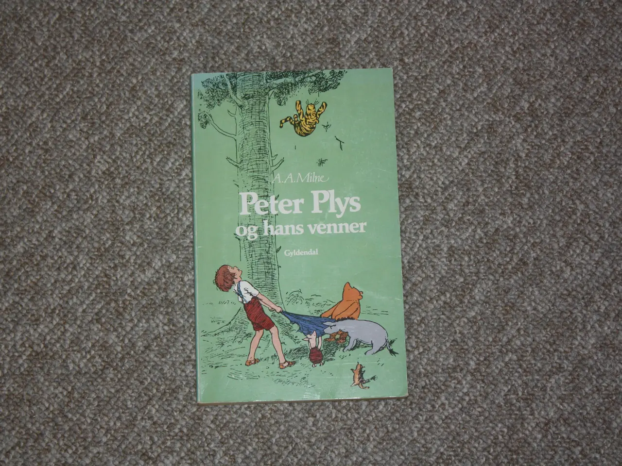Billede 1 - Peter Plys og hans venner af A. A. Milne