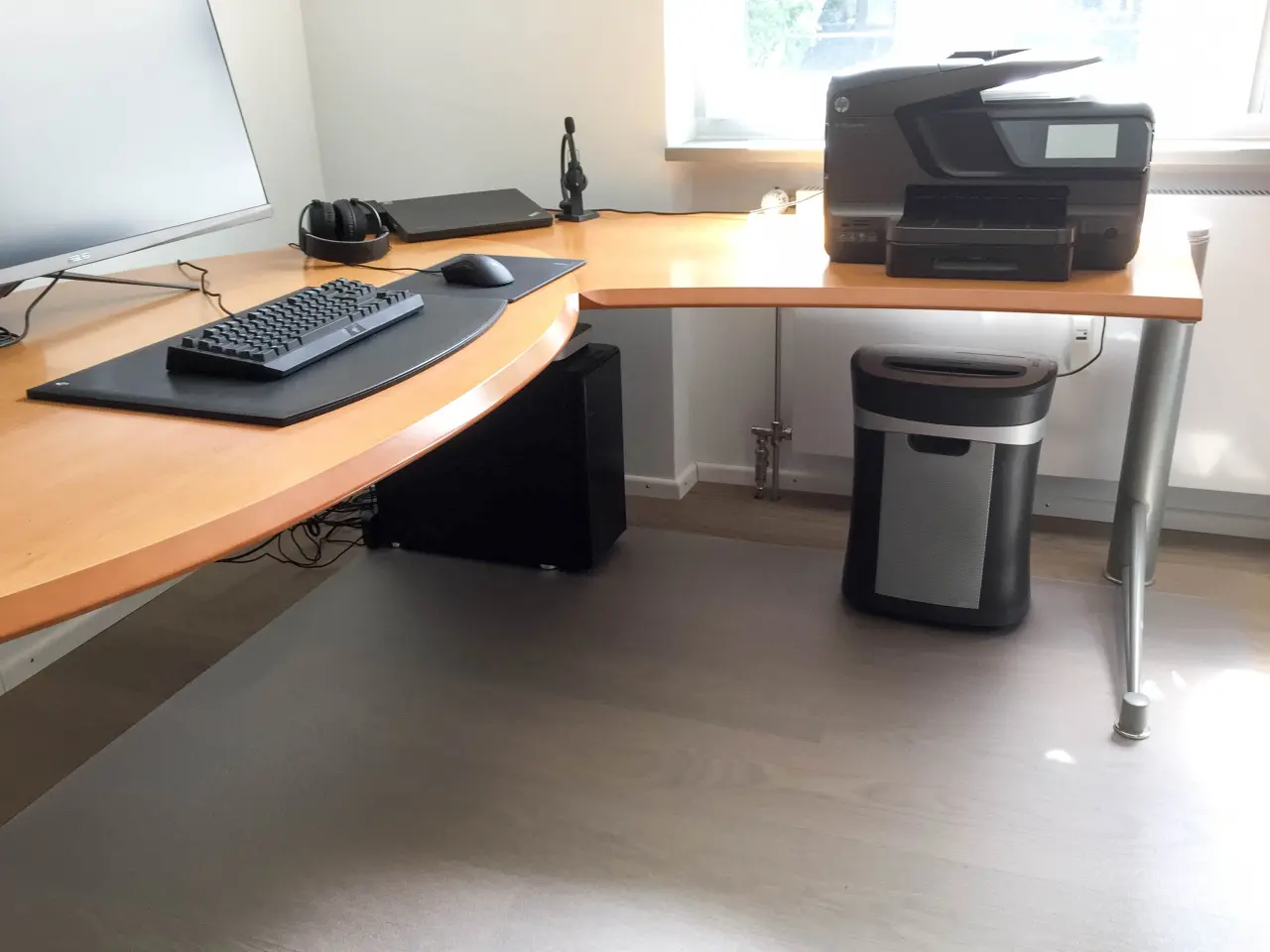 Billede 1 - Stort skrivebord italiensk design