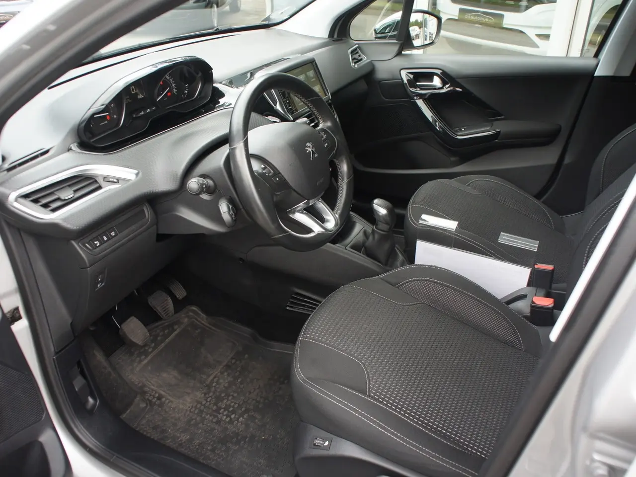 Billede 12 - Peugeot 208 1,6 BlueHDi 100 Allure